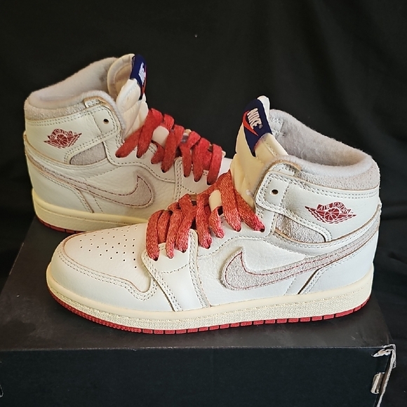 *Brand New* Jordan Retro 1 Sail Cinnabar Highs - Picture 10 of 14